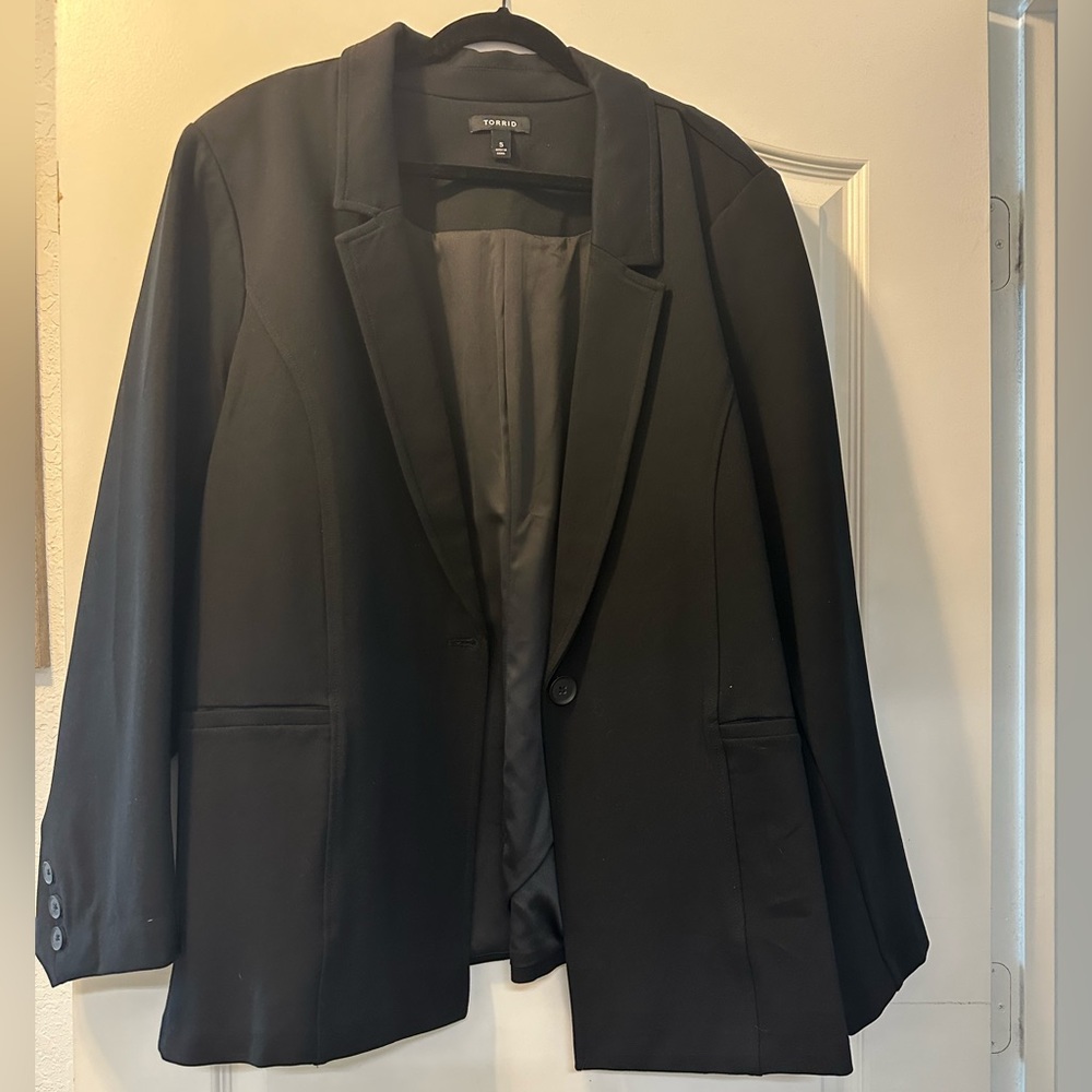 Torrid Luxe Pointe Blazer